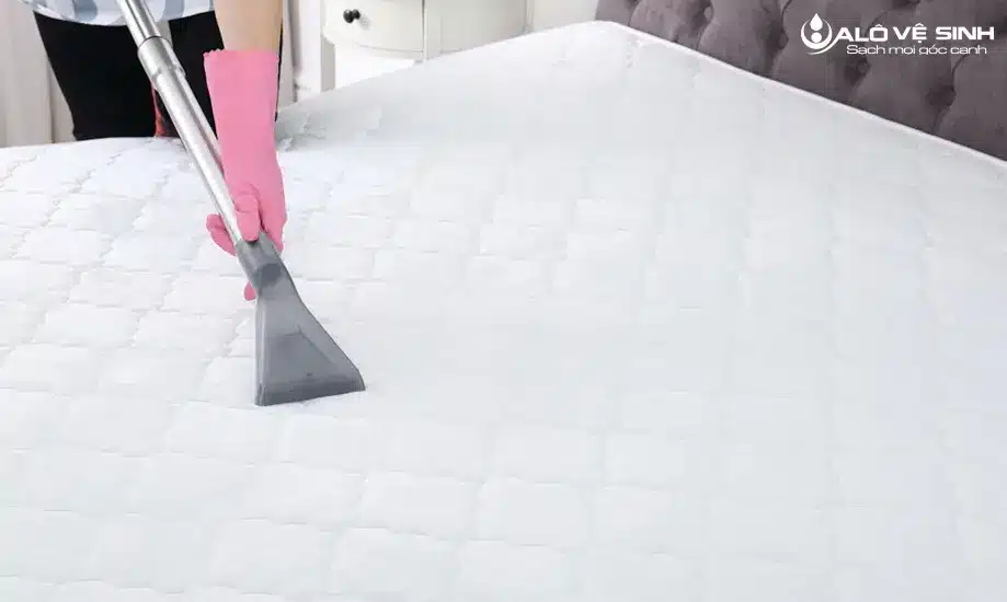 cách vệ sinh nệm cao su nhân tạo làm phòng ngủ luôn tươi mới