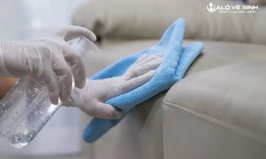 Dịch vụ khử trùng ghế nhà hàng chuyên nghiệp