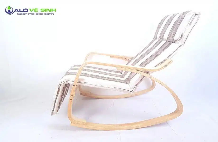 Ghế Poang đem đến sự tiện lợi và sang trọng bất ngờ