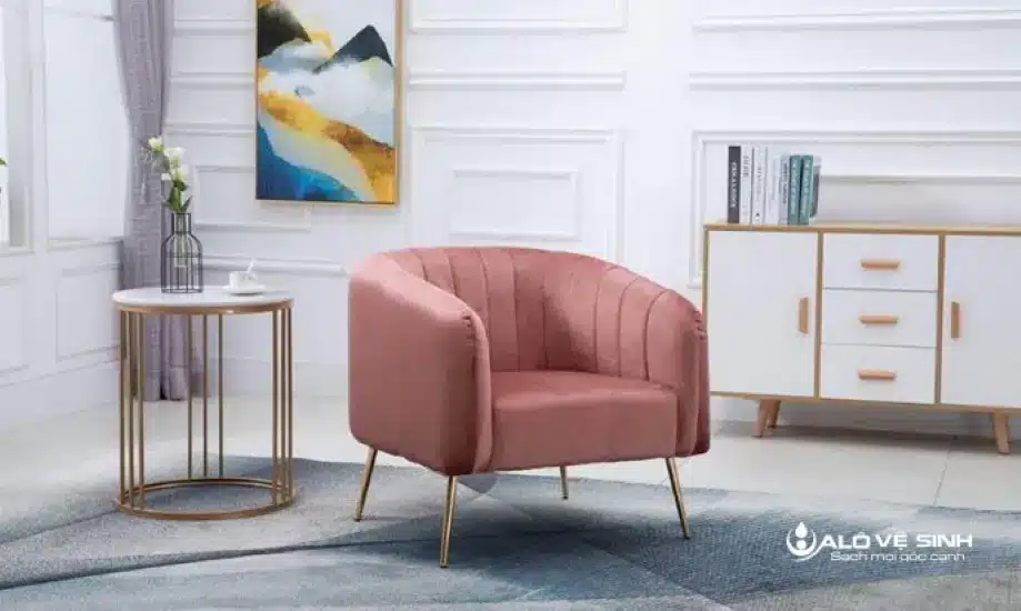 Các Thiết Kế Ghế Sofa Trang Trí Shop Quần Áo Phù Hợp, Tính Thẩm Mỹ Cao Ghế sofa trang trí shop quần áo trẻ em có kiểu dáng dễ thương, màu thường được chọn là màu hồng.