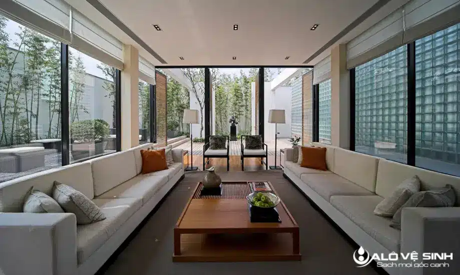 Nếu Ghế Sofa Bị Ướt Bạn Cần Làm Gì? Xử Lý Thế Nào? Hạn chế ghế sofa bị ướt