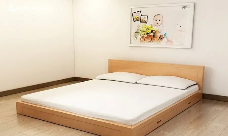 Không nên cắt sát mép dán sẽ làm lem keo và mất tính thẩm mỹ