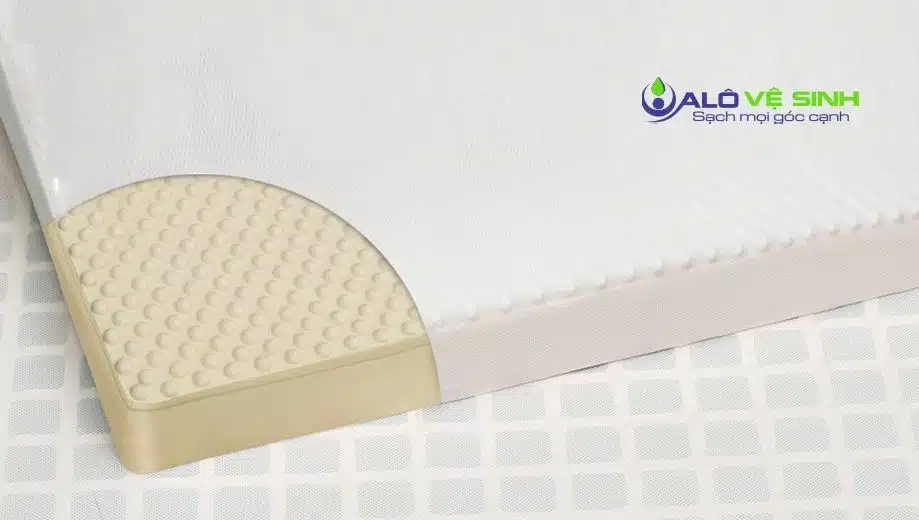 Top 10 Nệm Cao Su Nhân Tạo Happy Nights Nệm Luxury Pro Happy Nights Gxp1615 được thiết kế theo phong cách Á Đông