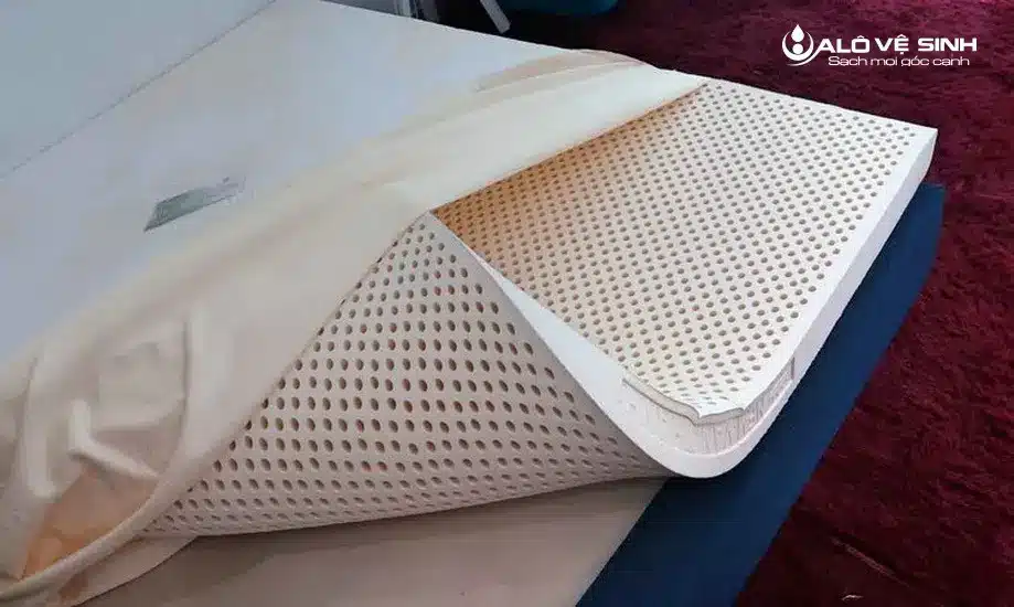 Nệm mousse Vạn Thành cứng cáp và đẹp mắt