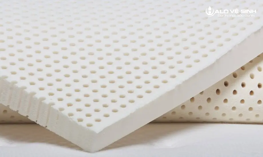 So sánh nệm cao su Liên Á và Kim Cương về tiêu chí hút ẩm tốt