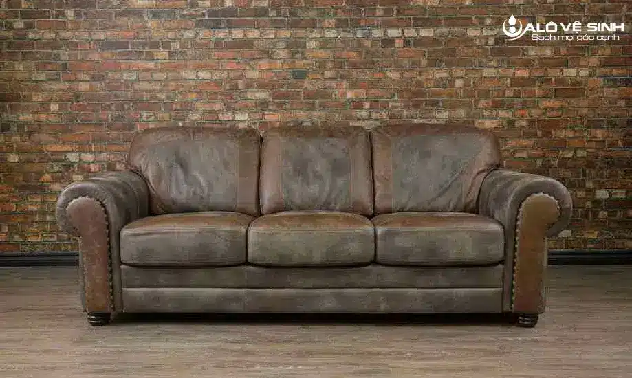 Nguyên Nhân Và Cách Khắc Phục Sofa Da Bị Sờn Hiệu Quả Sofa da bị sờn khi đã quá cũ