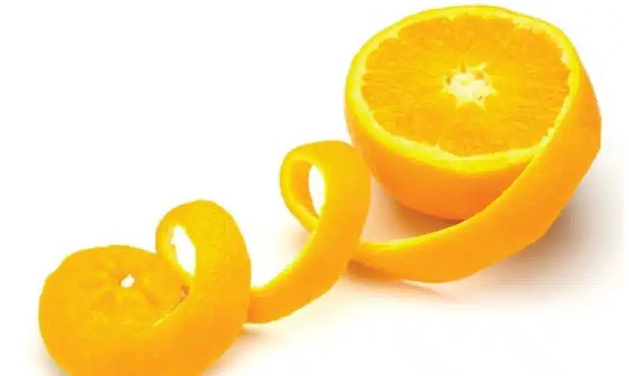 Xử lý các mối mọt bằng cách sử dụng tinh dầu vỏ cam