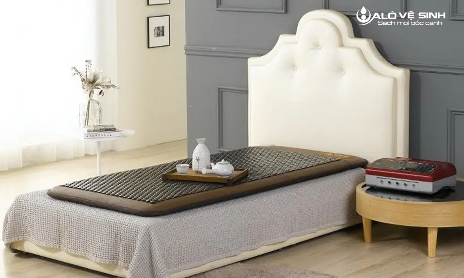 Nằm Thảm Nhiệt Có Tốt Không? Hướng Dẫn Dùng Thảm Nhiệt Đúng Cách Thảm nhiệt là thảm sử dụng các tia hồng ngoại