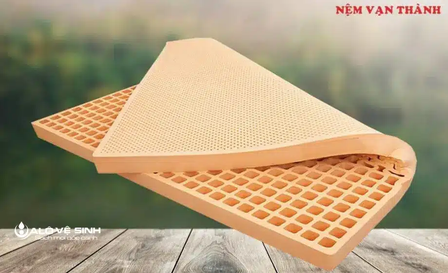 Nệm cao su Vạn Thành là một trong những dòng nệm cao cấp