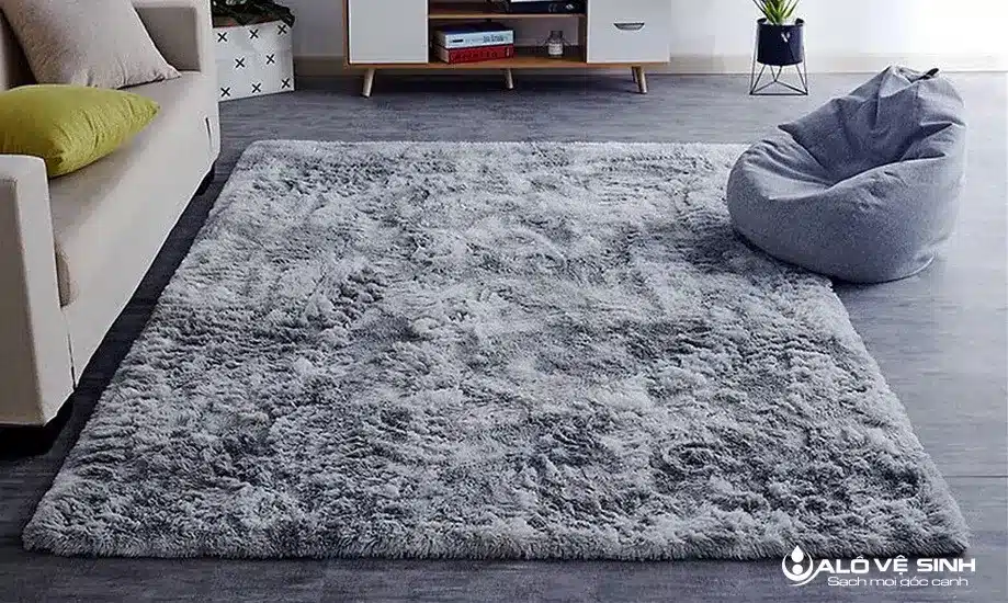 Vệ sinh thảm sàn nhà định kỳ tạo không gian thoáng mát
