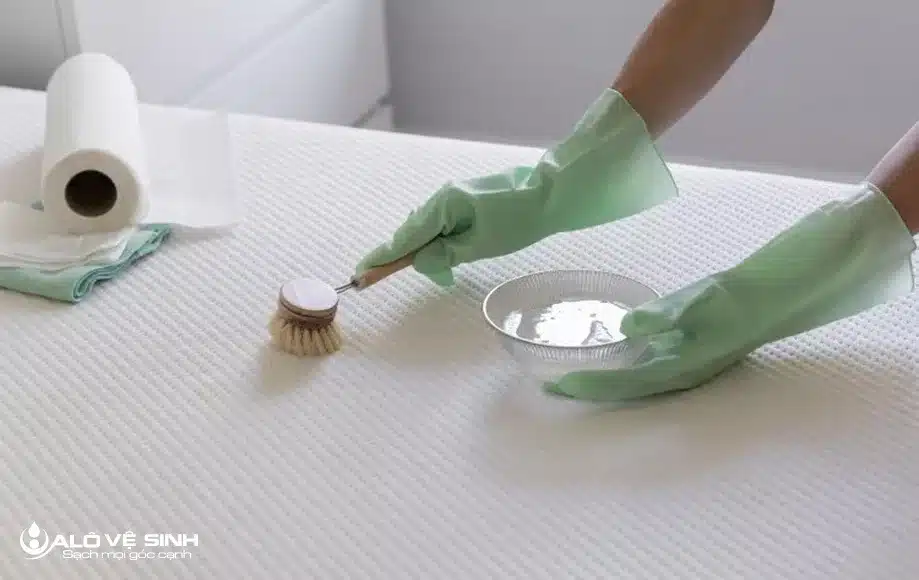 Cách vệ sinh nệm cao su thiên nhiên cùng rượu