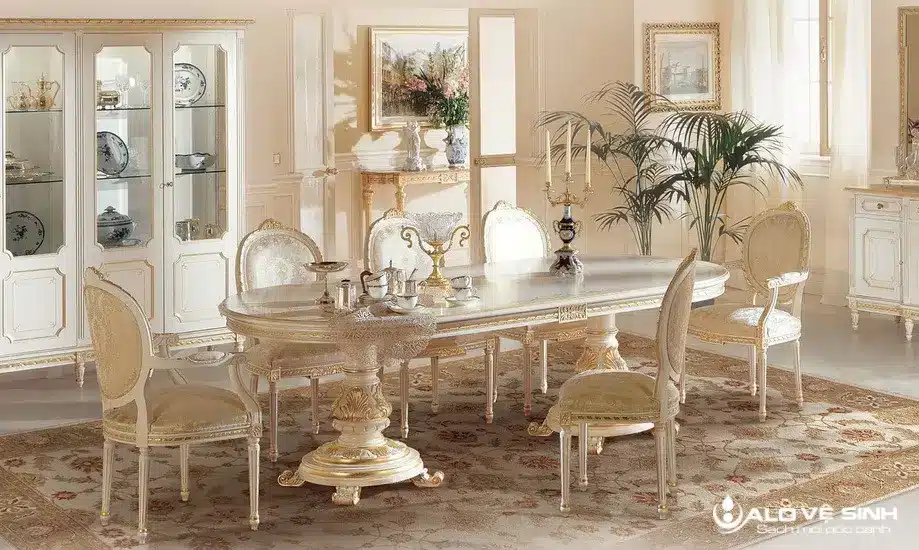 Bố trí ghế ăn Louis ở nơi thoáng mát