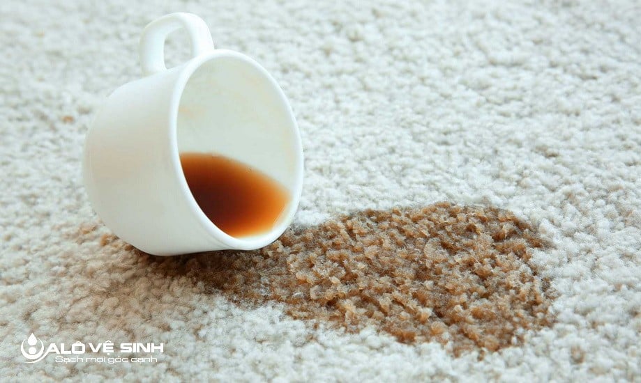 Dịch Vụ Giặt Thảm - 30 Phút Có Mặt & Giá Tốt TPHCM Vết cà phê trên thảm